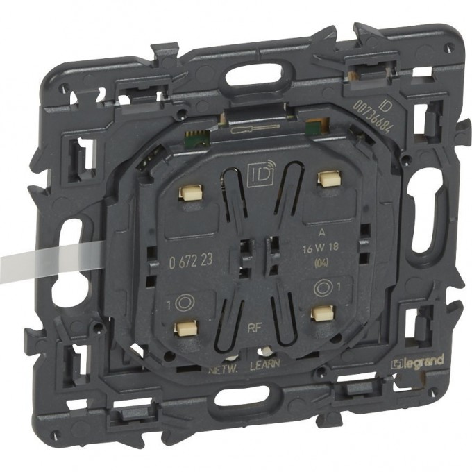 Настенное плоское радиоуправляющее устройство LEGRAND MyHome Play Zigbee 1-канальное 067223