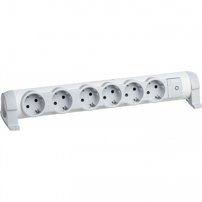 Многорозеточный блок LEGRAND 'Комфорт' 6 x 2К+З поставляется без кабеля белый 694639