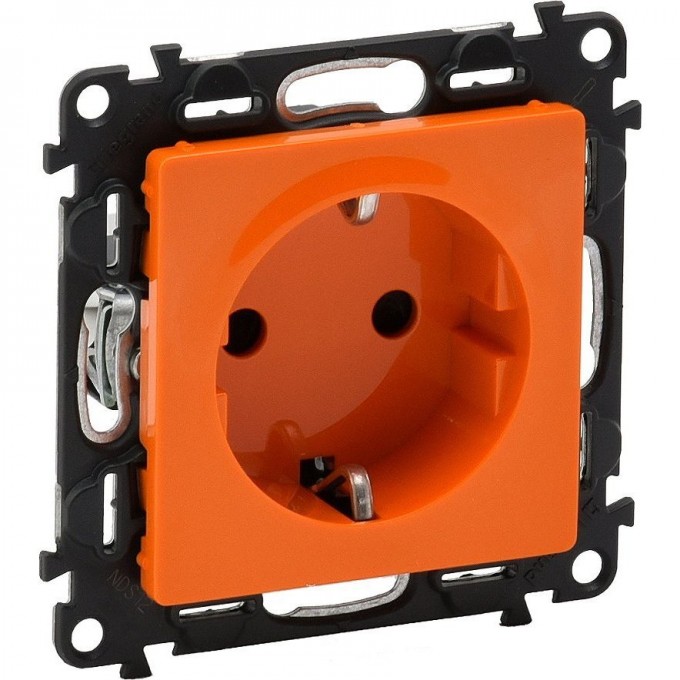 Силовая розетка LEGRAND Valena LIFE 2К+З 16А 250В с защитными шторками безвинтовые зажимы с лицевой панелью оранжевый 753229