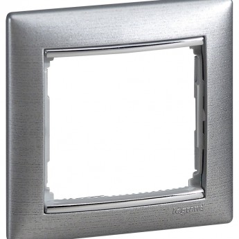 Рамка LEGRAND Valena 1 пост алюминий матовый Рамка LEGRAND Valena 1 пост алюминий матовый
