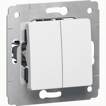 Двойной переключатель на 2 направления двухклавишный Cariva авт. клеммы 10 или 16 АX 250 В белый Двойной переключатель на 2 направления двухклавишный Cariva авт. клеммы 10 или 16 АX 250 В белый