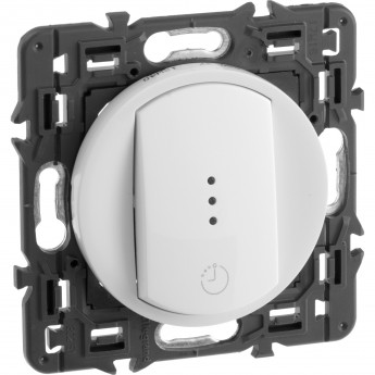 Выключатель LEGRAND Celiane 1-но клавишный с подсветкой белый Выключатель LEGRAND Celiane 1-но клавишный с подсветкой белый